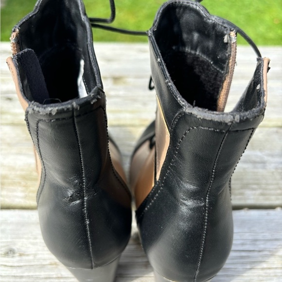 Tri- colour block high ankle booties - Picture 9 of 15